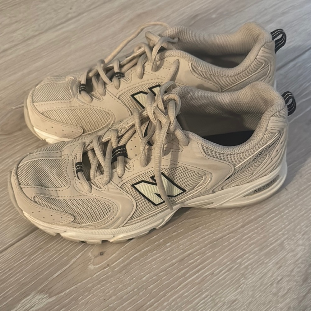 New balance sneaker